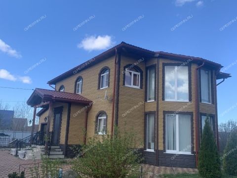 dom-rabochiy-poselok-buturlino-buturlinskiy-municipalnyy-okrug фото