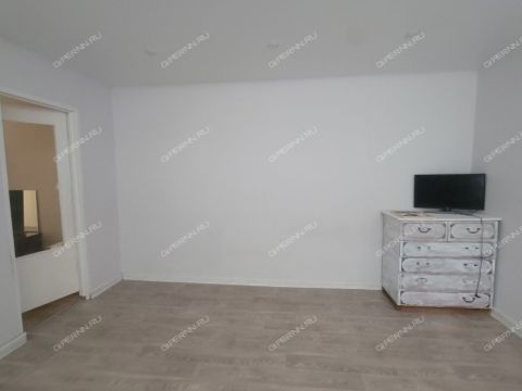 2-komnatnaya-ul-profinterna-d-15 фото