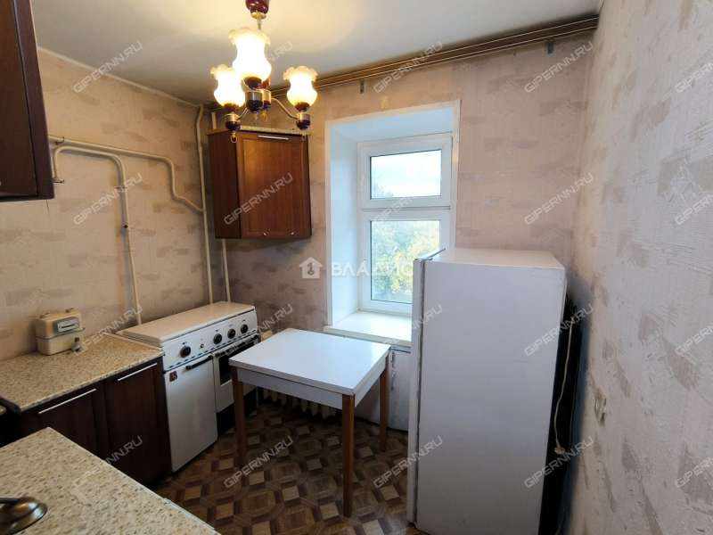 однокомнатная квартира на Комсомольской улице дом 40 город Шахунья