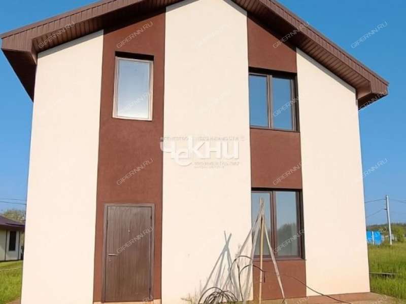 дом на Сиреневая село Безводное