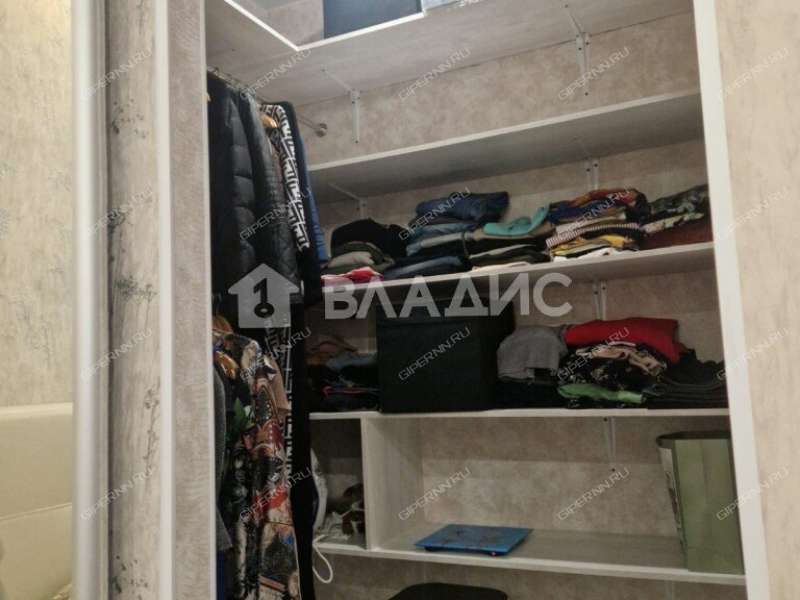 трёхкомнатная квартира на улице Белинского дом 62