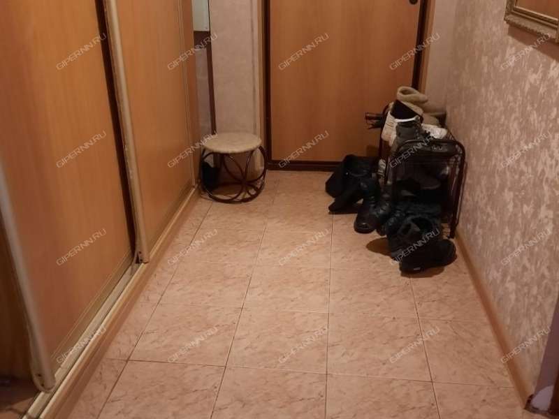 трёхкомнатная квартира на улице Даргомыжского дом 20  к2