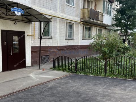 3-komnatnaya-ul-pyatigorskaya-d-12 фото