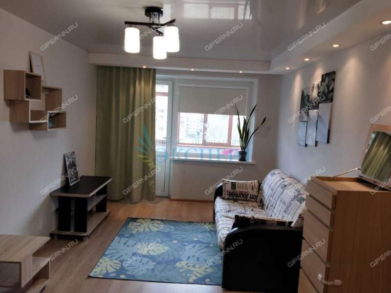 трёхкомнатная квартира на улице Маршала Рокоссовского дом 2 к1