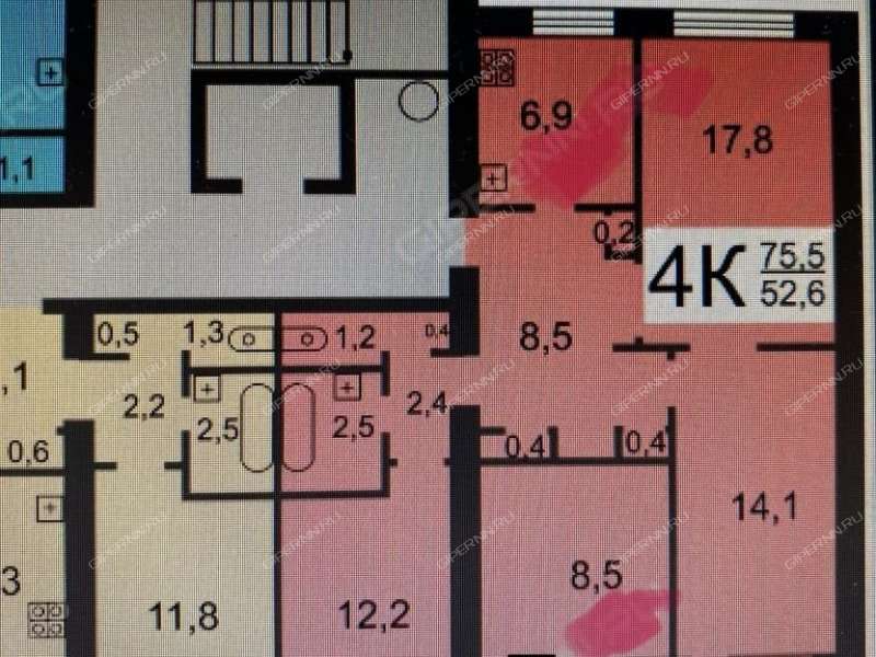 четырёхкомнатная квартира на Южном шоссе дом 21а