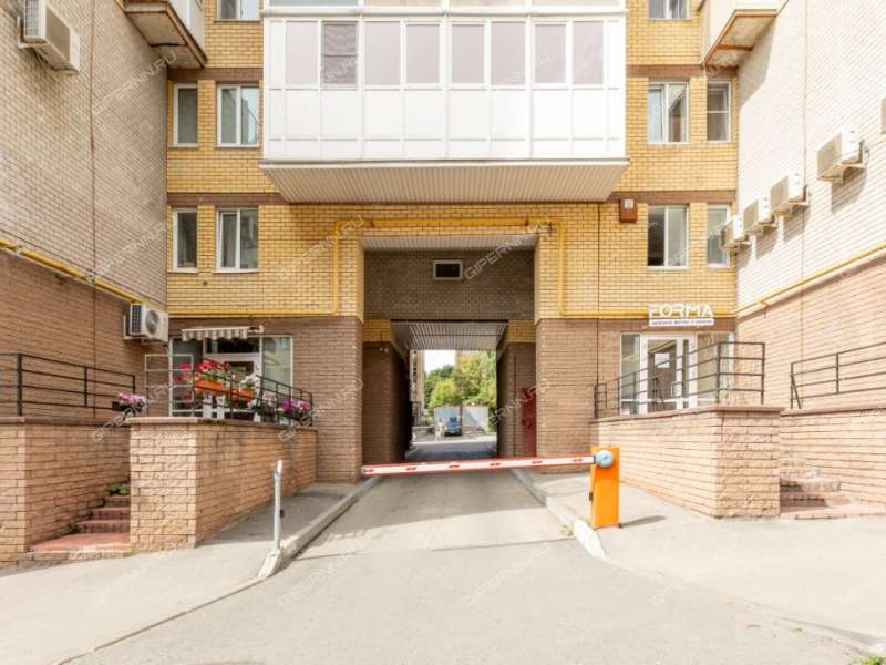 четырёхкомнатная квартира на Трудовой улице дом 8