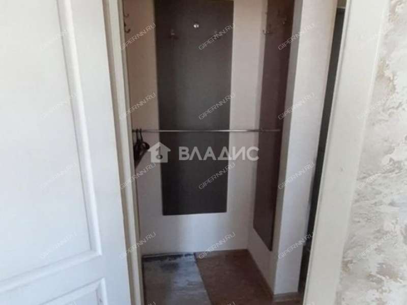 однокомнатная квартира на Бурнаковской улице дом 57