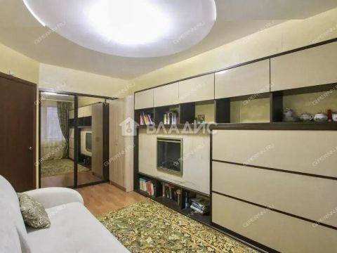 3-komnatnaya-ul-nevzorovyh-d-85 фото