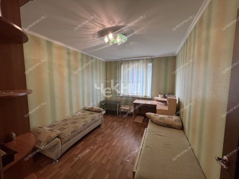 3-komnatnaya-ul-verhnepecherskaya-d-7-k2 фото