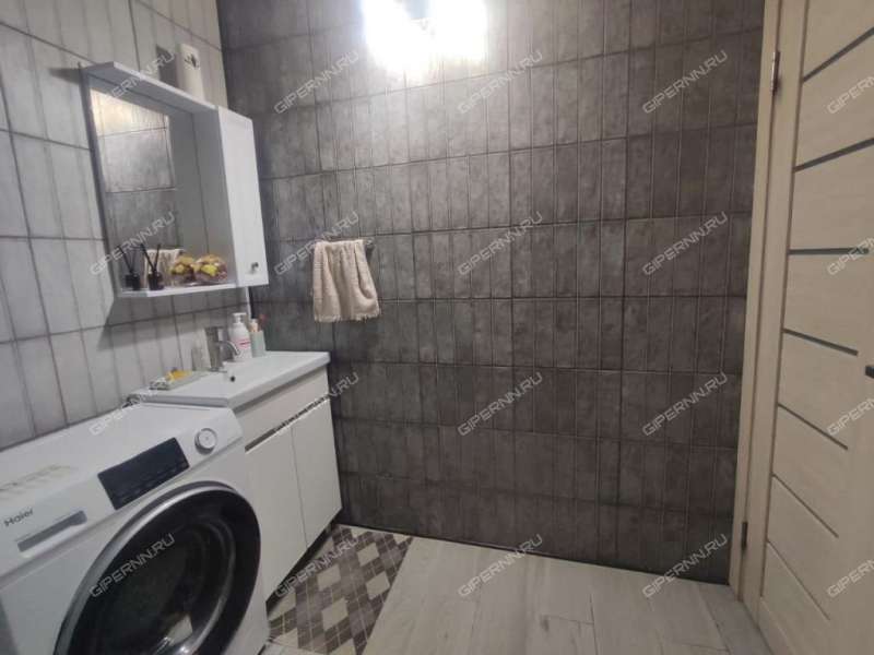 четырёхкомнатная квартира на улице Пермякова дом 4А