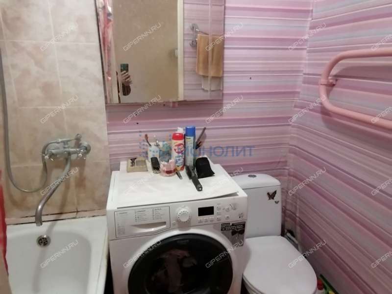 однокомнатная квартира на бульваре 60-летия Октября дом 4