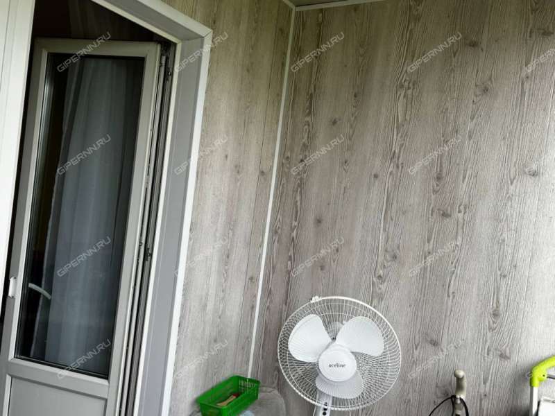 трёхкомнатная квартира на улице Мельникова дом 10