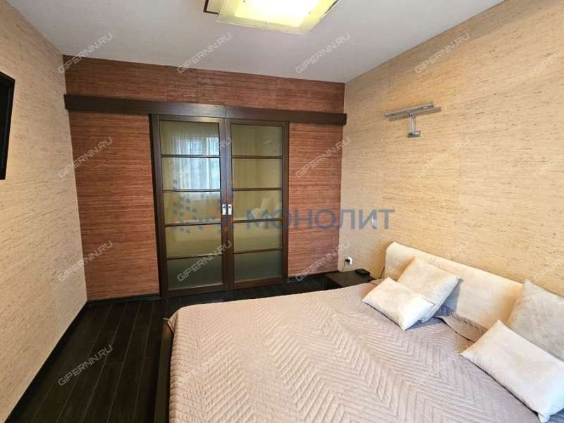 трёхкомнатная квартира на улице Верхнепечёрская дом 7 к2