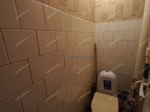 3-komnatnaya-ul-strokina-d-5 фото