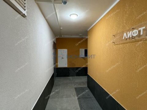 4-komnatnaya-ul-romantikov-d-13 фото