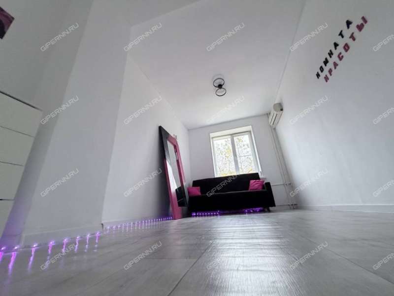 трёхкомнатная квартира на улице Васильева дом 36