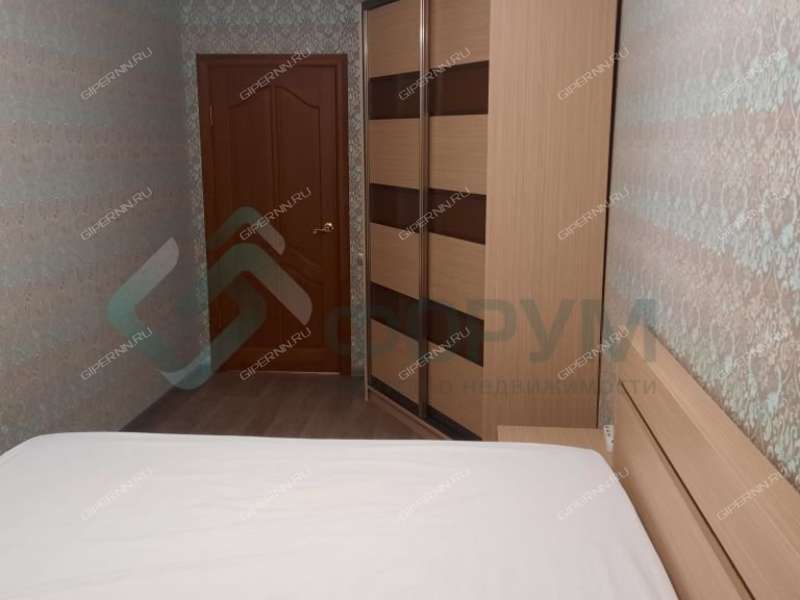 трёхкомнатная квартира на Московском шоссе дом 13