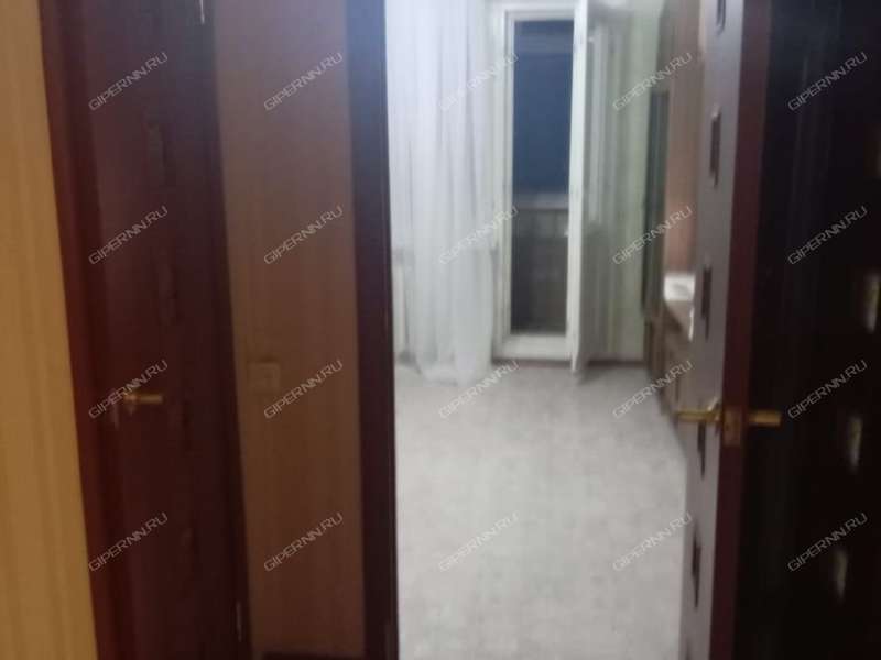 двухкомнатная квартира на улице Строкина дом 10