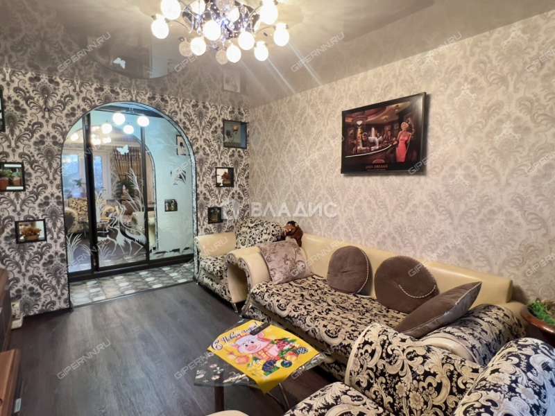 трёхкомнатная квартира на улице Шаляпина дом 20