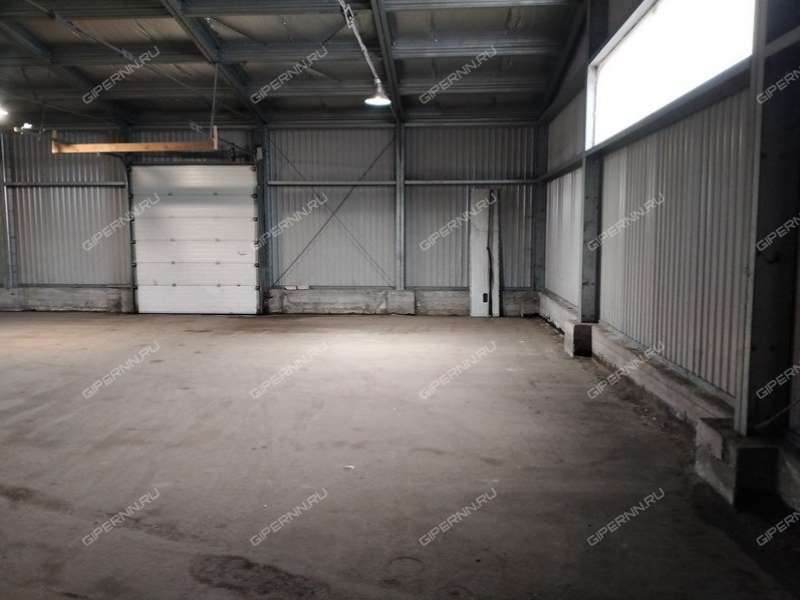 помещение под склад на Комсомольское шоссе, д.4