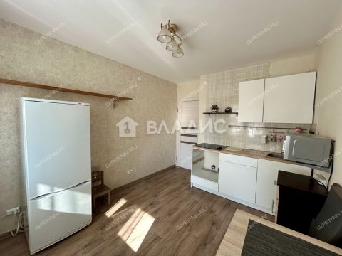 1-komnatnaya-ul-romantikov-d-8 фото
