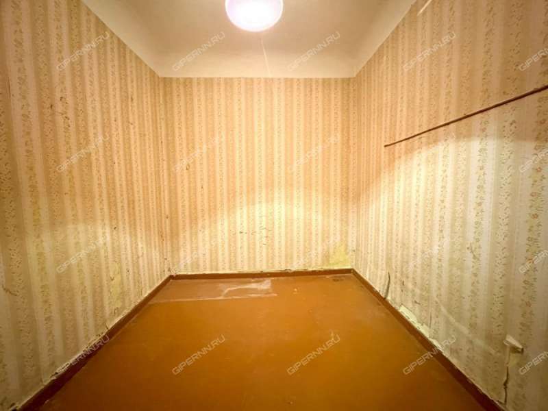 трёхкомнатная квартира на улице Баженова дом 7