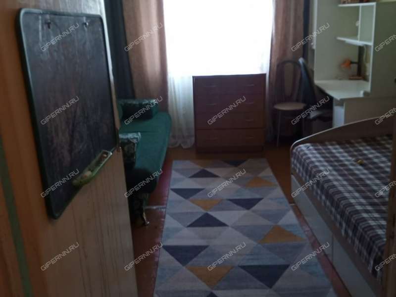 комната в доме 7 к1 на Заречном бульваре