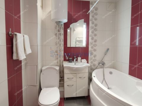 2-komnatnaya-ul-admirala-makarova-d-7-k2 фото