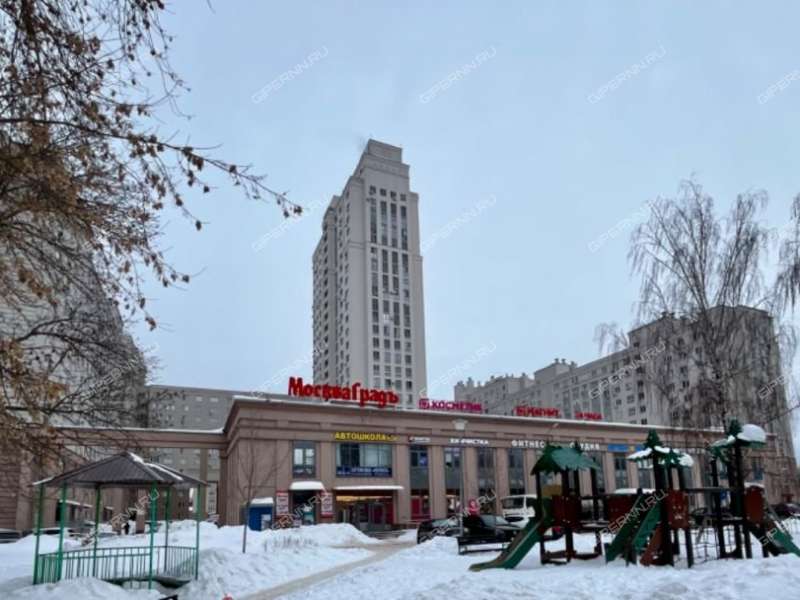 помещение под офис, торговую площадь на Московском шоссе