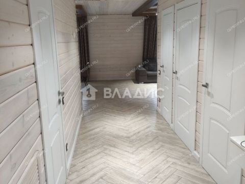 dom-derevnya-komarovo-gorodskoy-okrug-bor фото