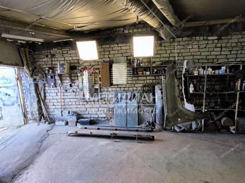 гараж на улице Бринского