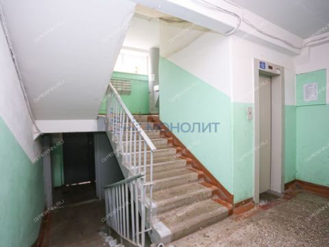 1-komnatnaya-ul-krasnodoncev-d-21-k3 фото