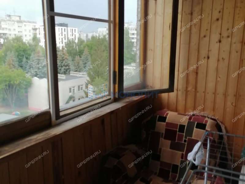 трёхкомнатная квартира на улице Краснодонцев дом 19А