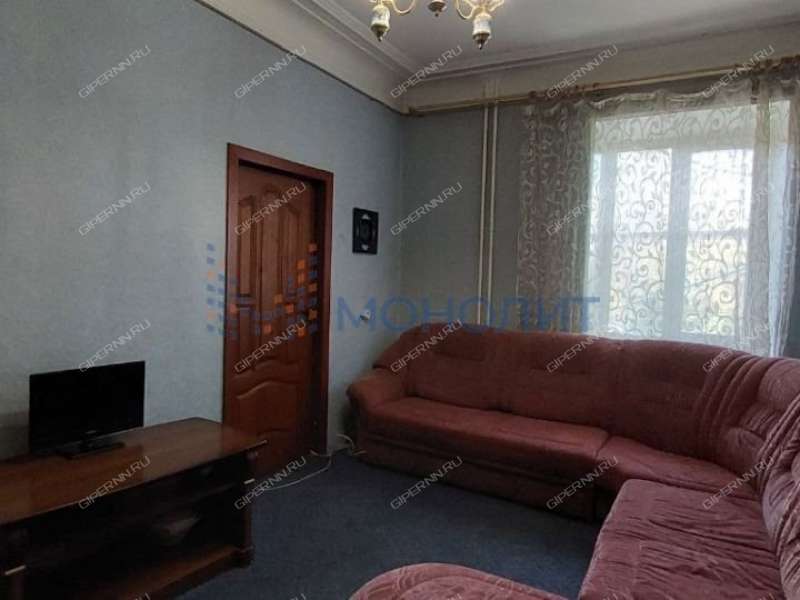 трёхкомнатная квартира на улице 50-летия Победы дом 32