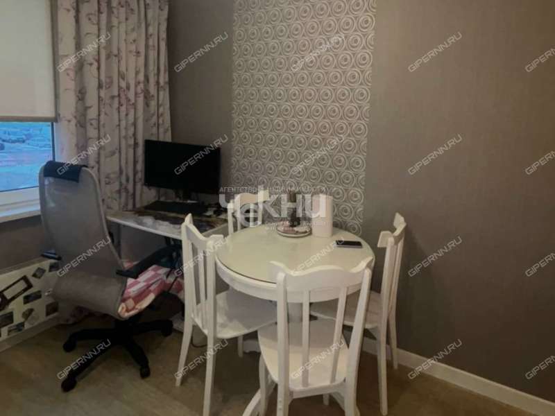 однокомнатная квартира на Бурнаковской улице дом 83