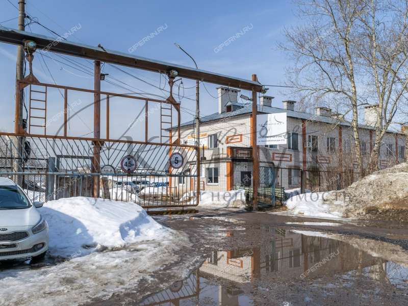 помещение под производственную площадь на Красноармейской улице город Дзержинск