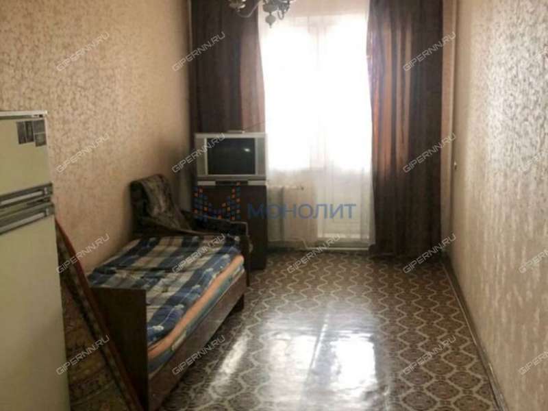 трёхкомнатная квартира на улице Строкина дом 8