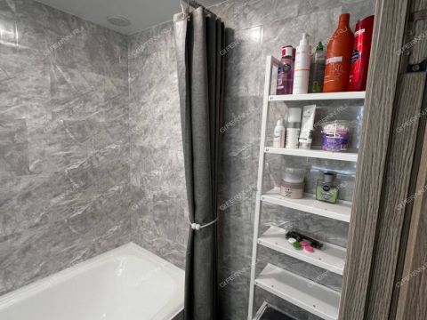 1-komnatnaya-ul-kosmicheskaya-d-34 фото