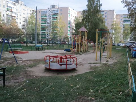 1-komnatnaya-ul-geroev-kosmosa-d-24 фото