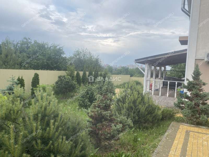 дом на Акварельной улице