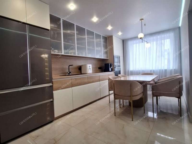 четырёхкомнатная квартира на проспекте Ленина дом 30 к5