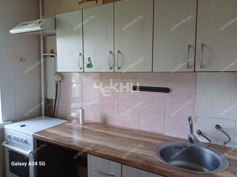 1-komnatnaya-ul-marshala-voronova-d-20 фото