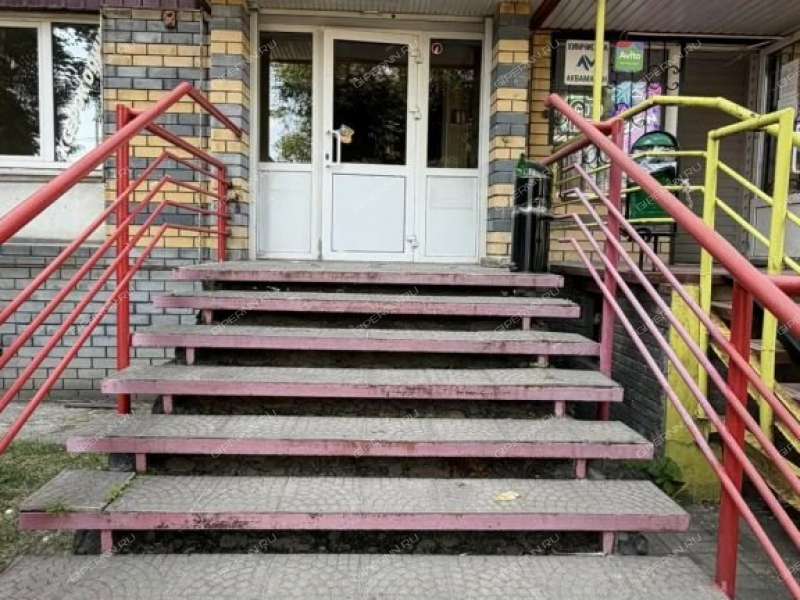 помещение под помещение свободного назначения на улице Краснодонцев