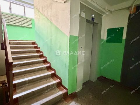 3-komnatnaya-ul-komsomolskaya-d-19 фото