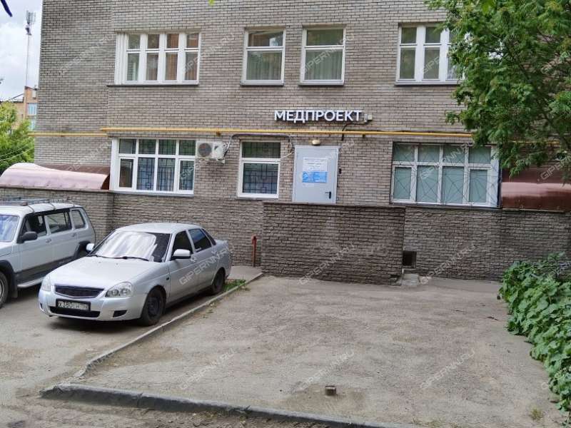 четырёхкомнатная квартира на улице Генкиной дом 61