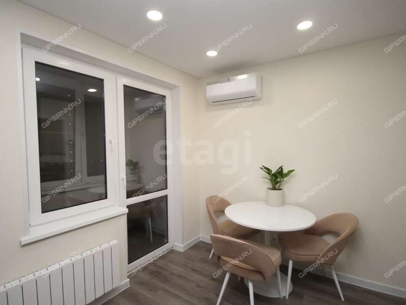 двухкомнатная квартира на Волжской набережной дом 24