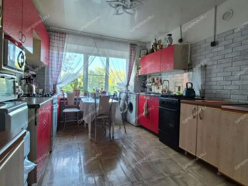 пятикомнатная квартира на улице Кутузова дом 9