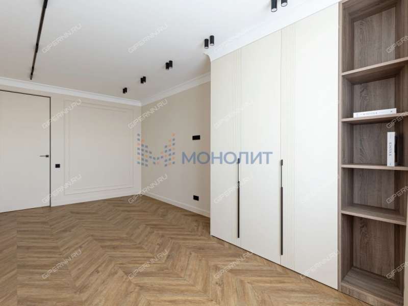 четырёхкомнатная квартира на Лысогорской улице дом 89 к1