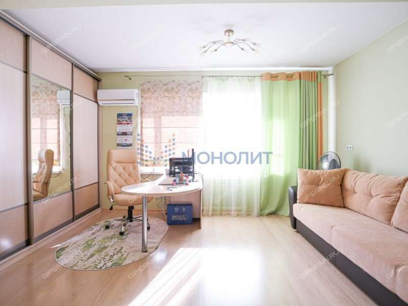 дом на улице Вали Котика