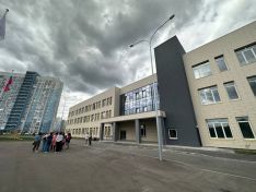 «Школа 800» расширяется: как выглядит корпус в Автозаводском районе изнутри?